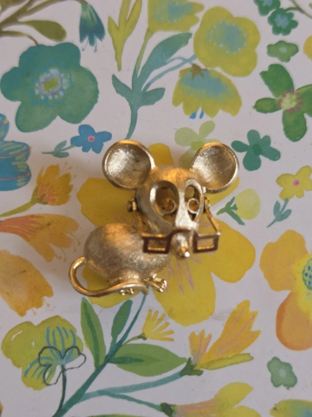 Vintage Avon Mouse Brooch